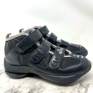 Apos Therapy Triple Strap Corrective Sneakers 7.5/39 Comfort Walking Running